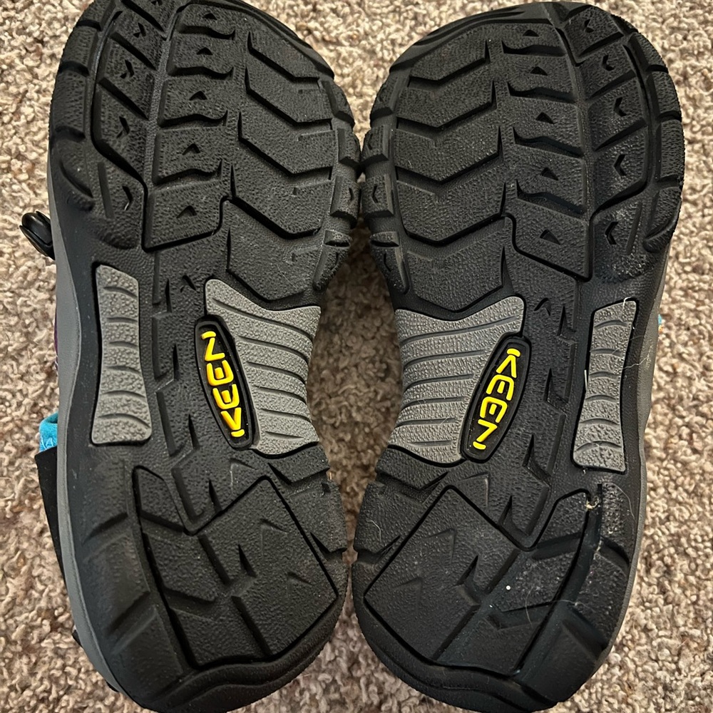 EUC Keen Newport H2 Sandals - Size 3 - Picture 3 of 4